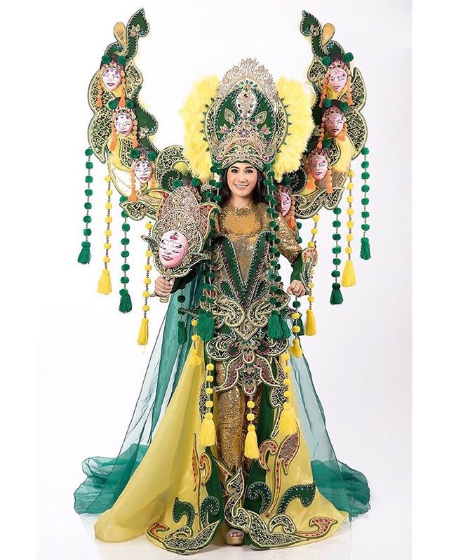 Finalis Putri Pariwisata Indonesia 2016 Gunakan Kostum Karnival Rancangan AR’Q Cirebon