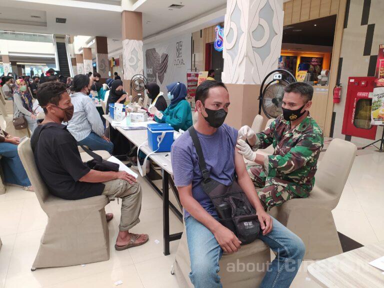 Vaksinasi di Grage City Mall Capai Target 3.000 Dosis