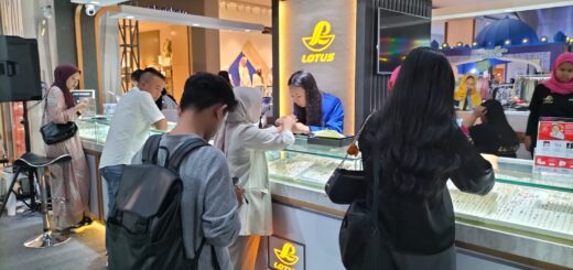 Pameran Lotus Gold di CSB Mall