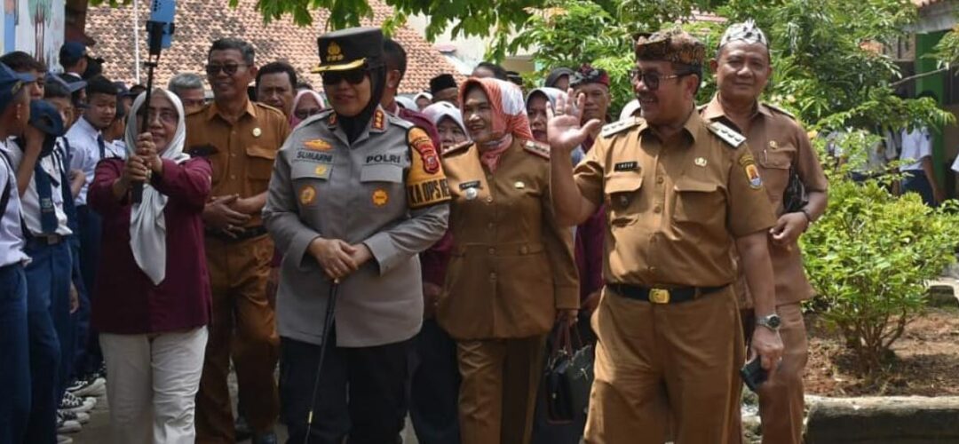 Bupati dan Kapolresta Cirebon Lakukan Pembinaan Guru di Waled dan Pasaleman