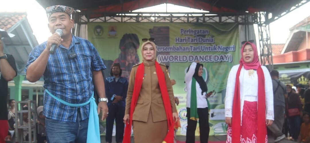 Peringati Hari Tari Sedunia, Wabup Cirebon Minta Pertahankan Seni Budaya