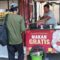 Tekan Angka Kriminalitas di Jalan, Willyan Buka Warung Makan Gratis di Cirebon